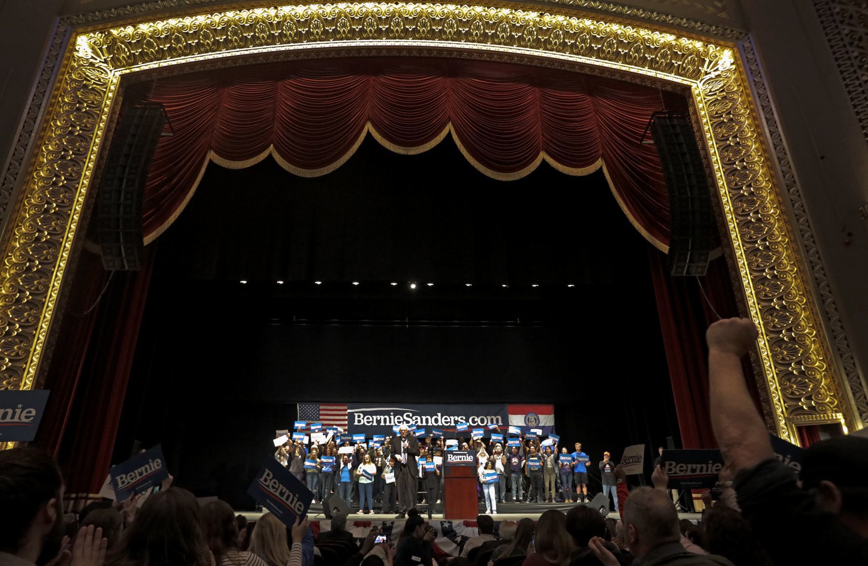 Bernie Sanders revs up supporters in St. Louis ahead of Tuesday’s presidential primary